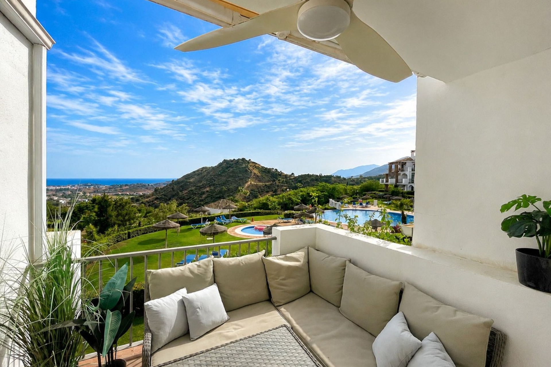 Resale - apartment - Benahavís - Los Arqueros