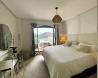 Resale - apartment - Benahavís - Los Arqueros