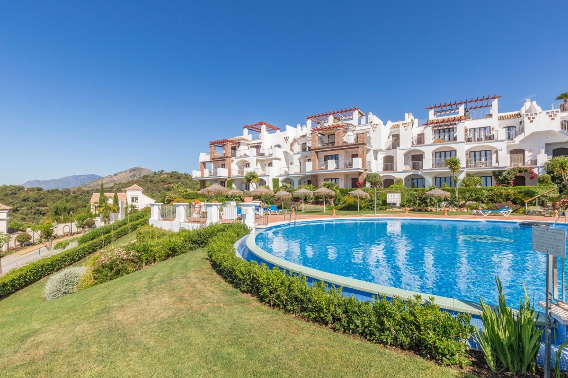 Resale - apartment - Benahavís - Los Arqueros