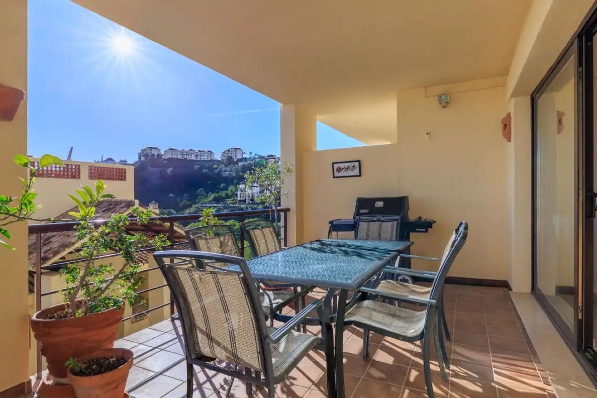 Resale - apartment - Benahavís - Los Arqueros