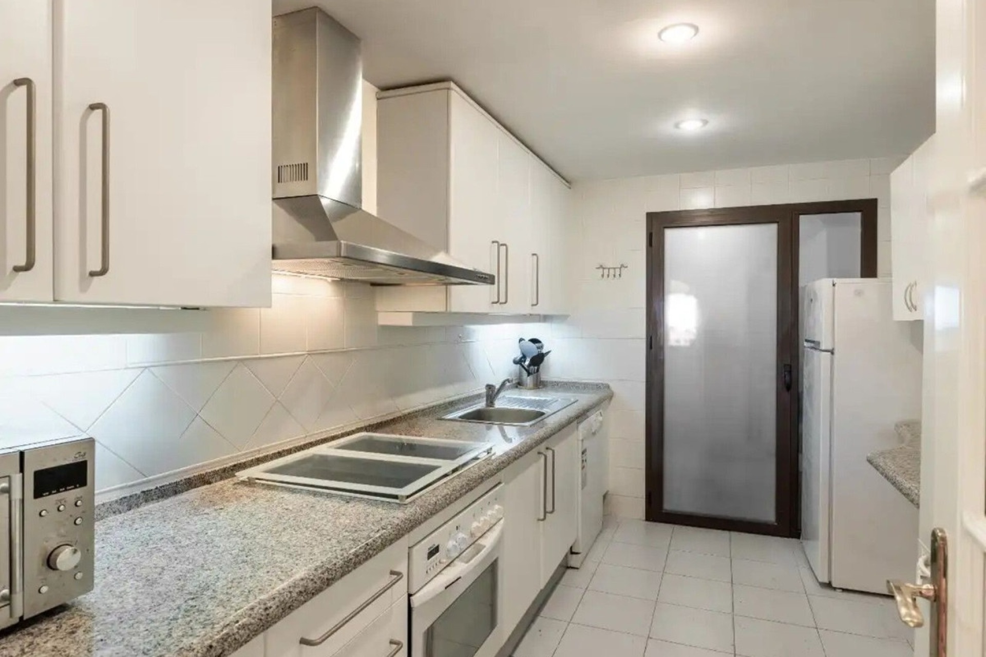 Resale - apartment - Benahavís - Los Arqueros