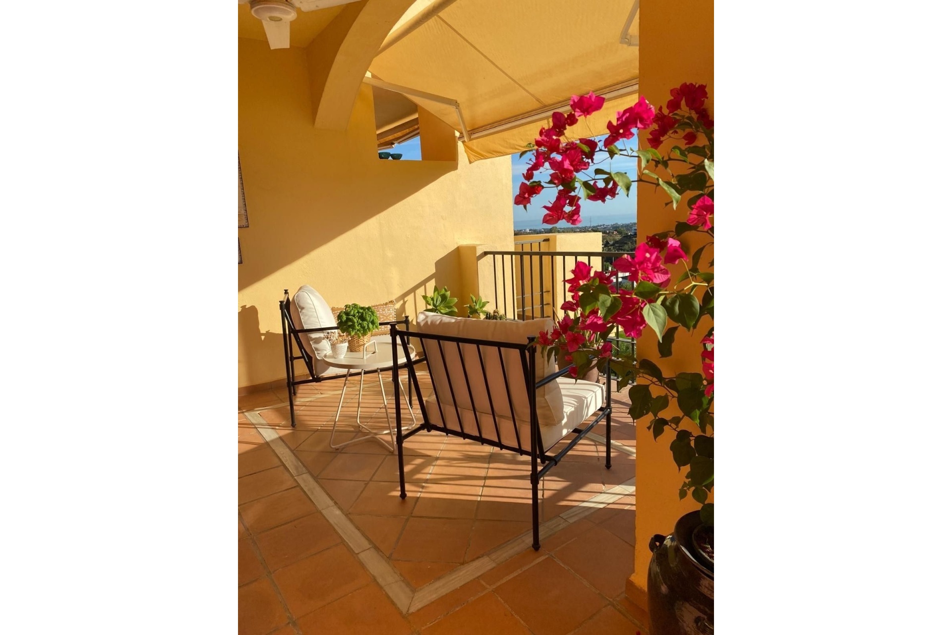 Resale - apartment - Benahavís - Los Arqueros