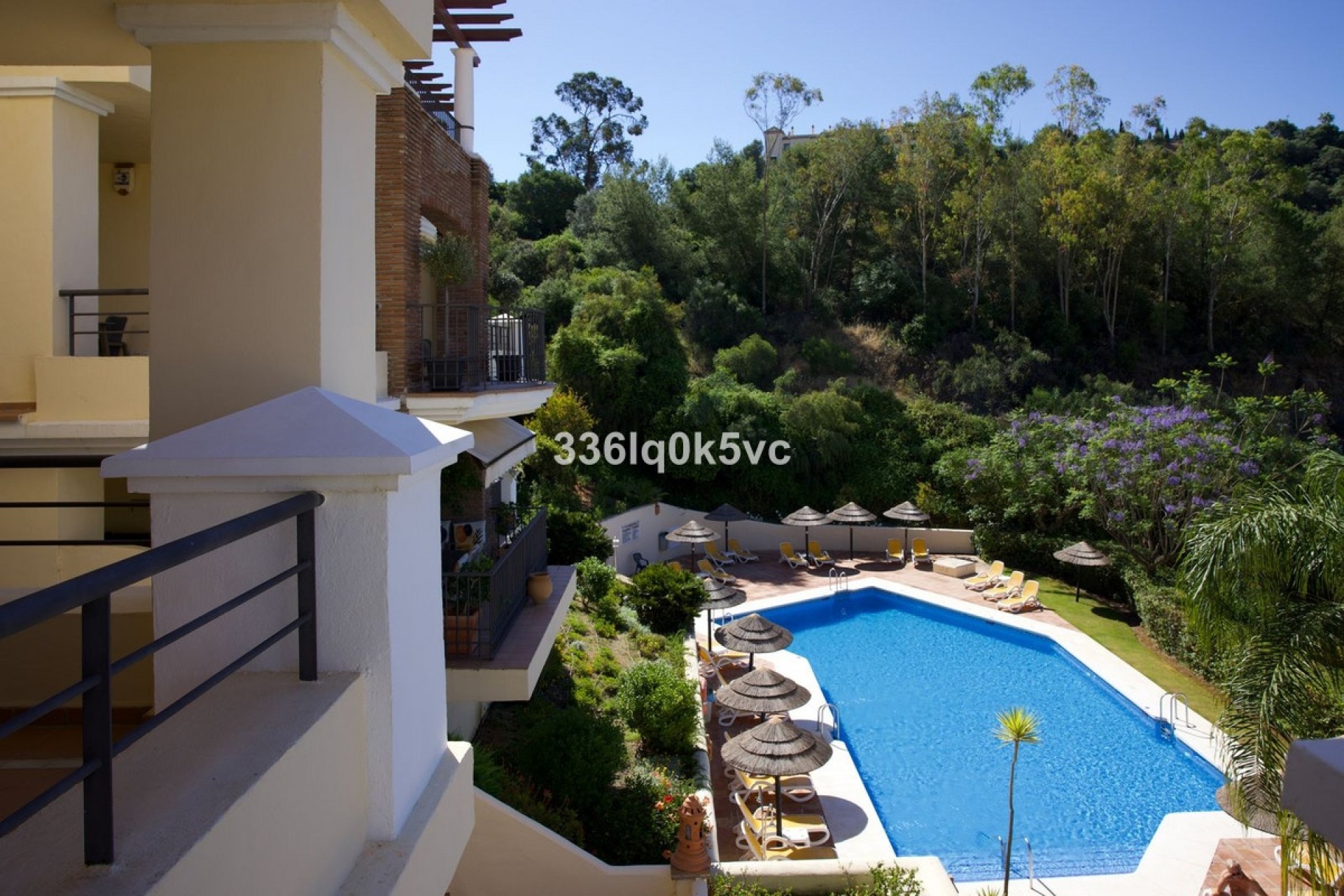 Resale - apartment - Benahavís - Los Arqueros