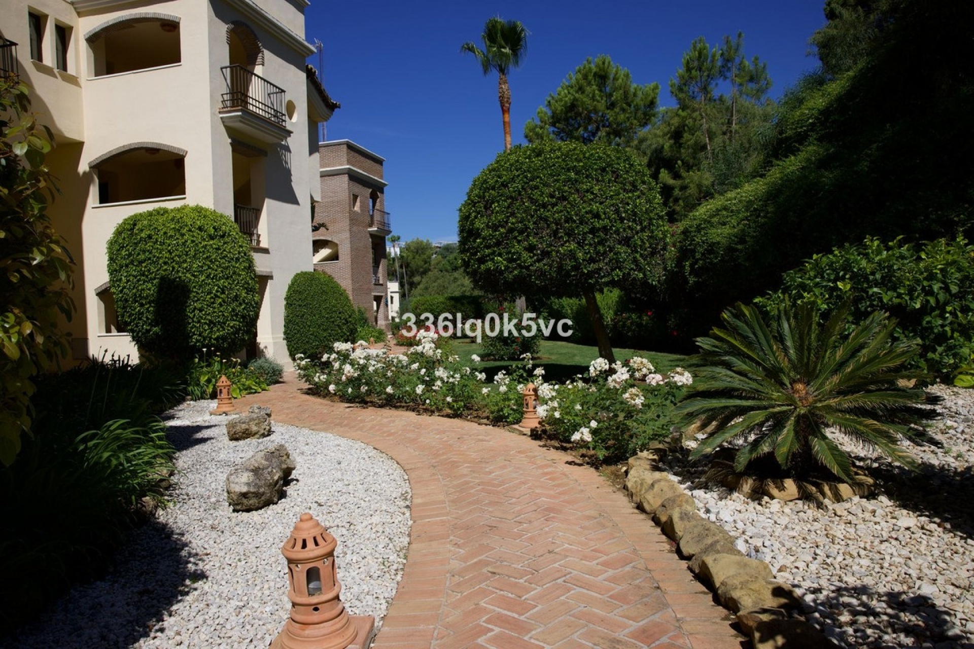 Resale - apartment - Benahavís - Los Arqueros