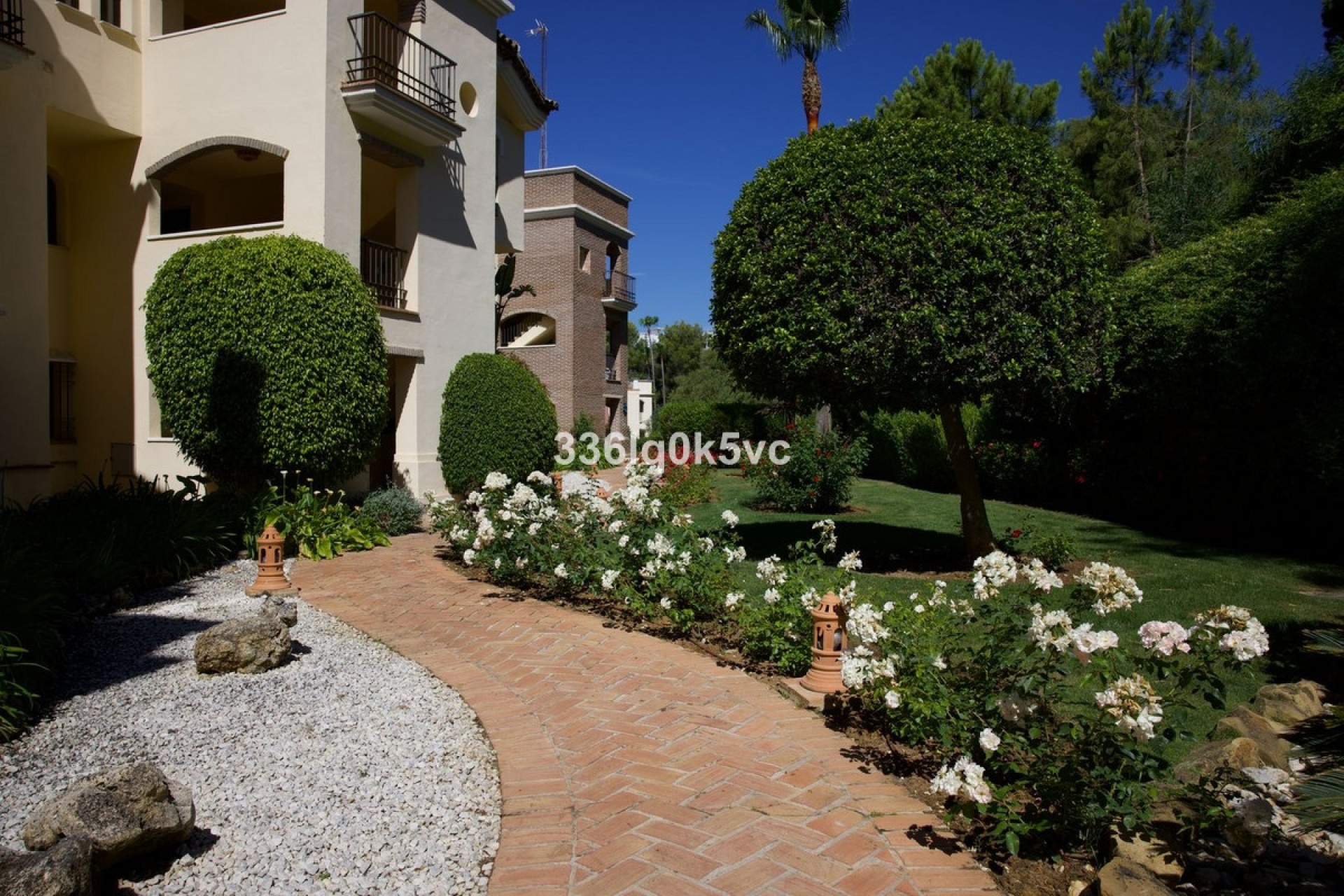 Resale - apartment - Benahavís - Los Arqueros