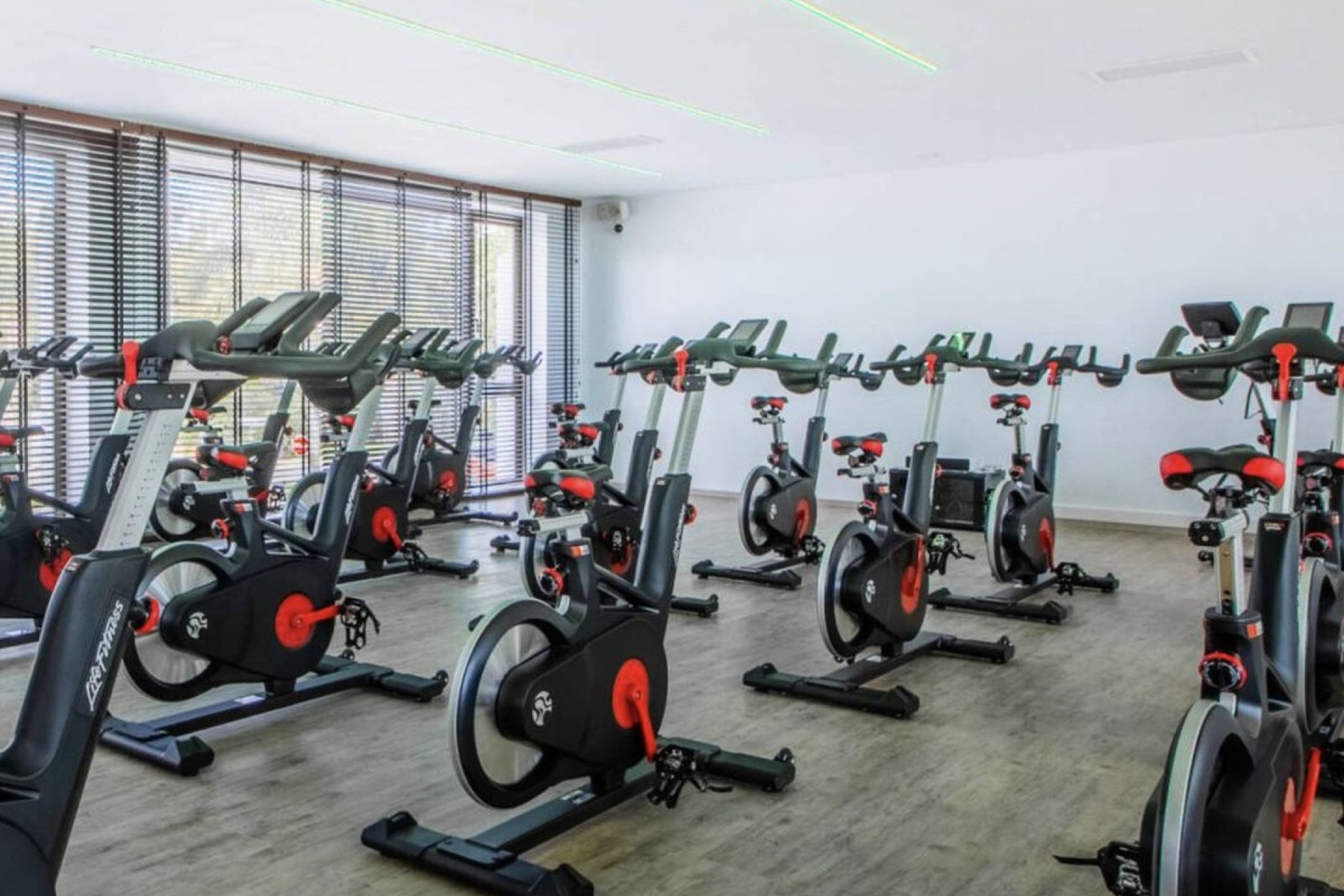 Resale - apartment - Benahavís - Los Arqueros