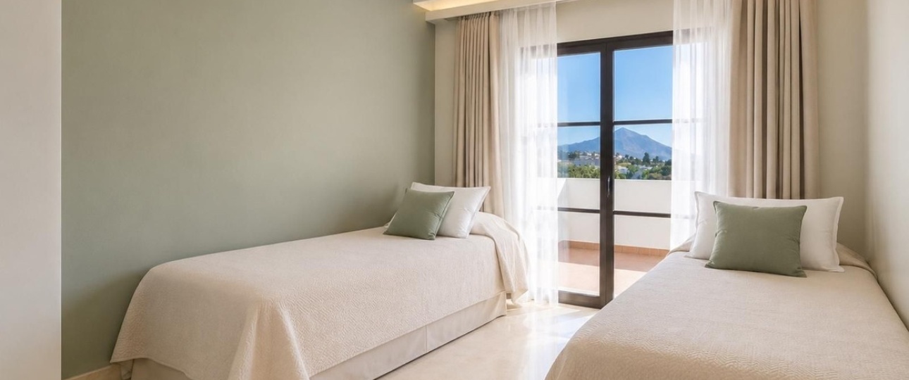 Resale - apartment - Benahavís - Los Arqueros