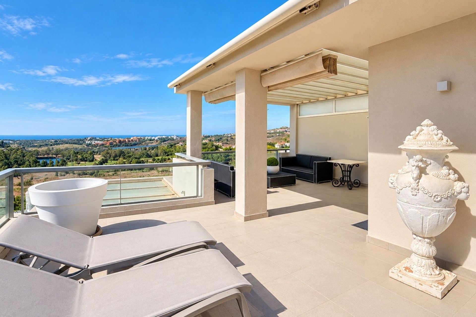 Resale - apartment - Benahavís - Los Arqueros