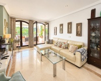 Resale - apartment - Benahavís - Los Arqueros