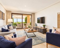 Resale - apartment - Benahavís - Los Arqueros
