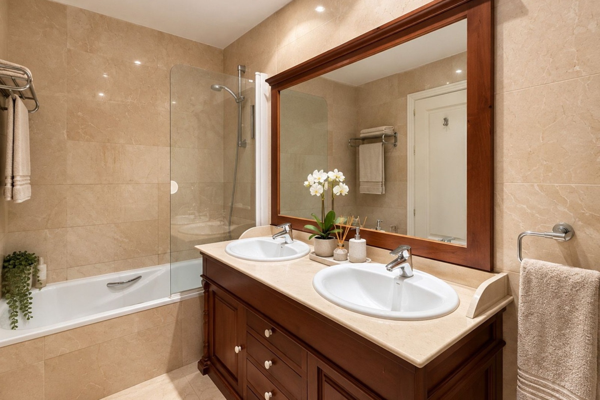 Resale - apartment - Benahavís - Los Arqueros