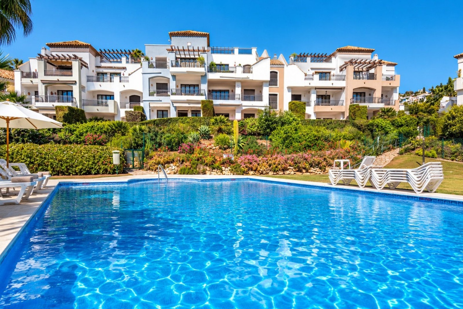 Resale - apartment - Benahavís - Los Arqueros