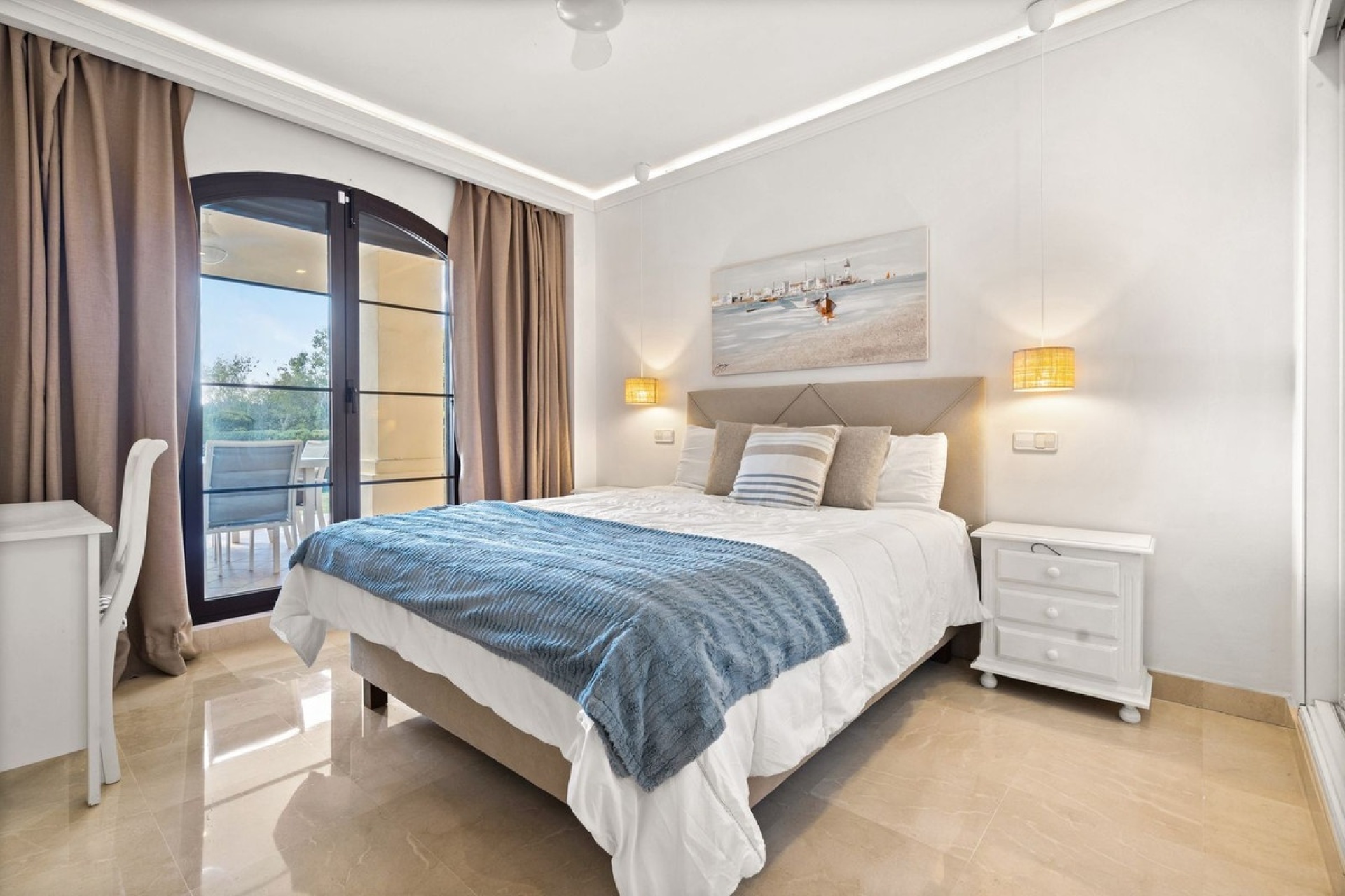 Resale - apartment - Benahavís - Los Arqueros