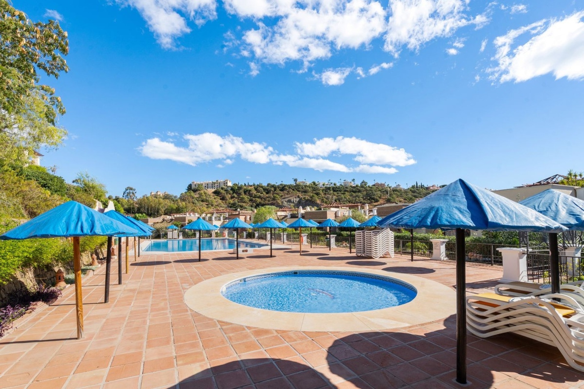 Resale - apartment - Benahavís - Los Arqueros