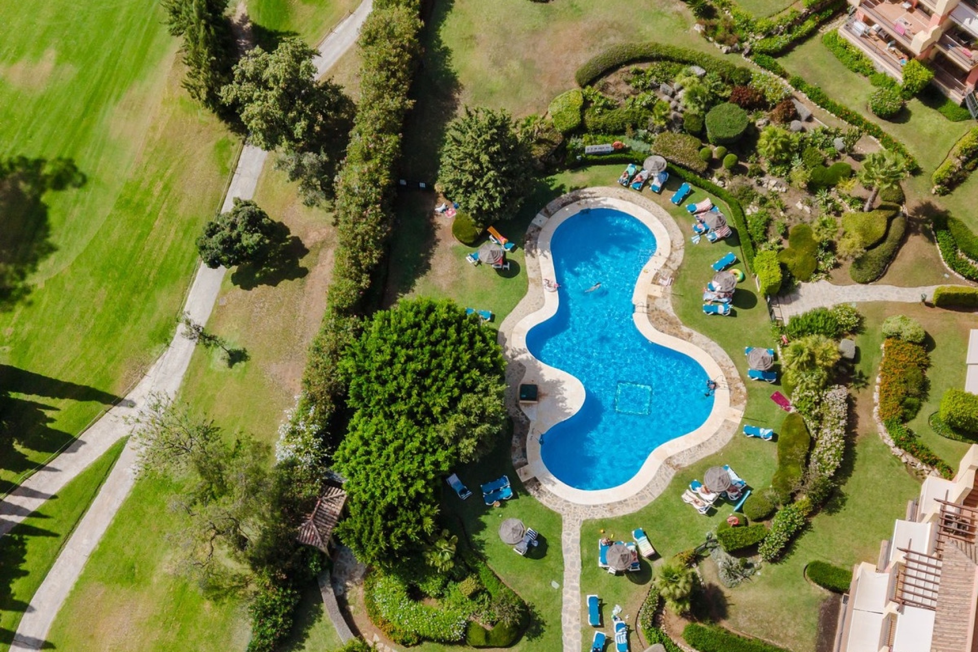 Resale - apartment - Benahavís - Los Arqueros