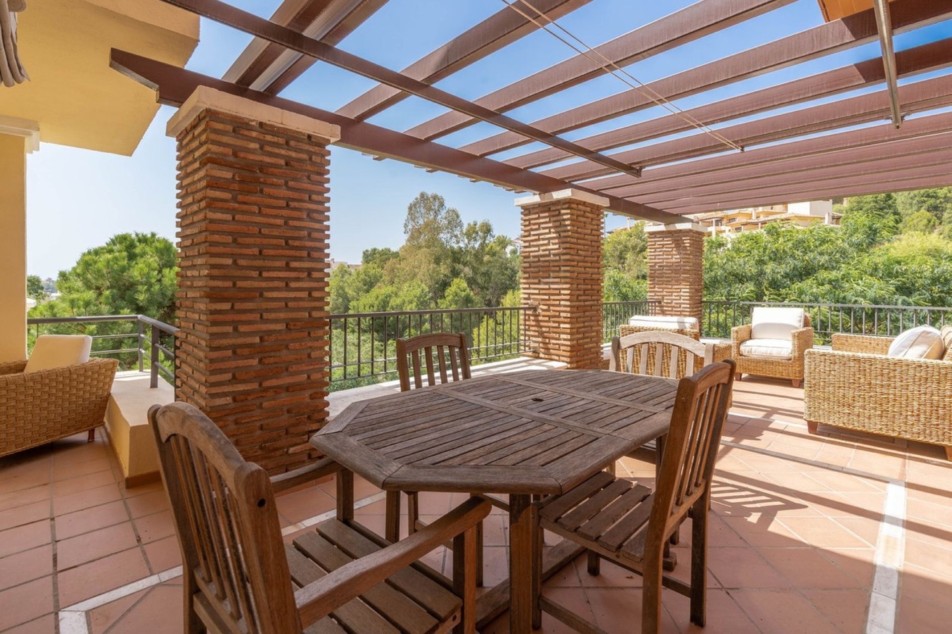 Resale - apartment - Benahavís - Los Arqueros