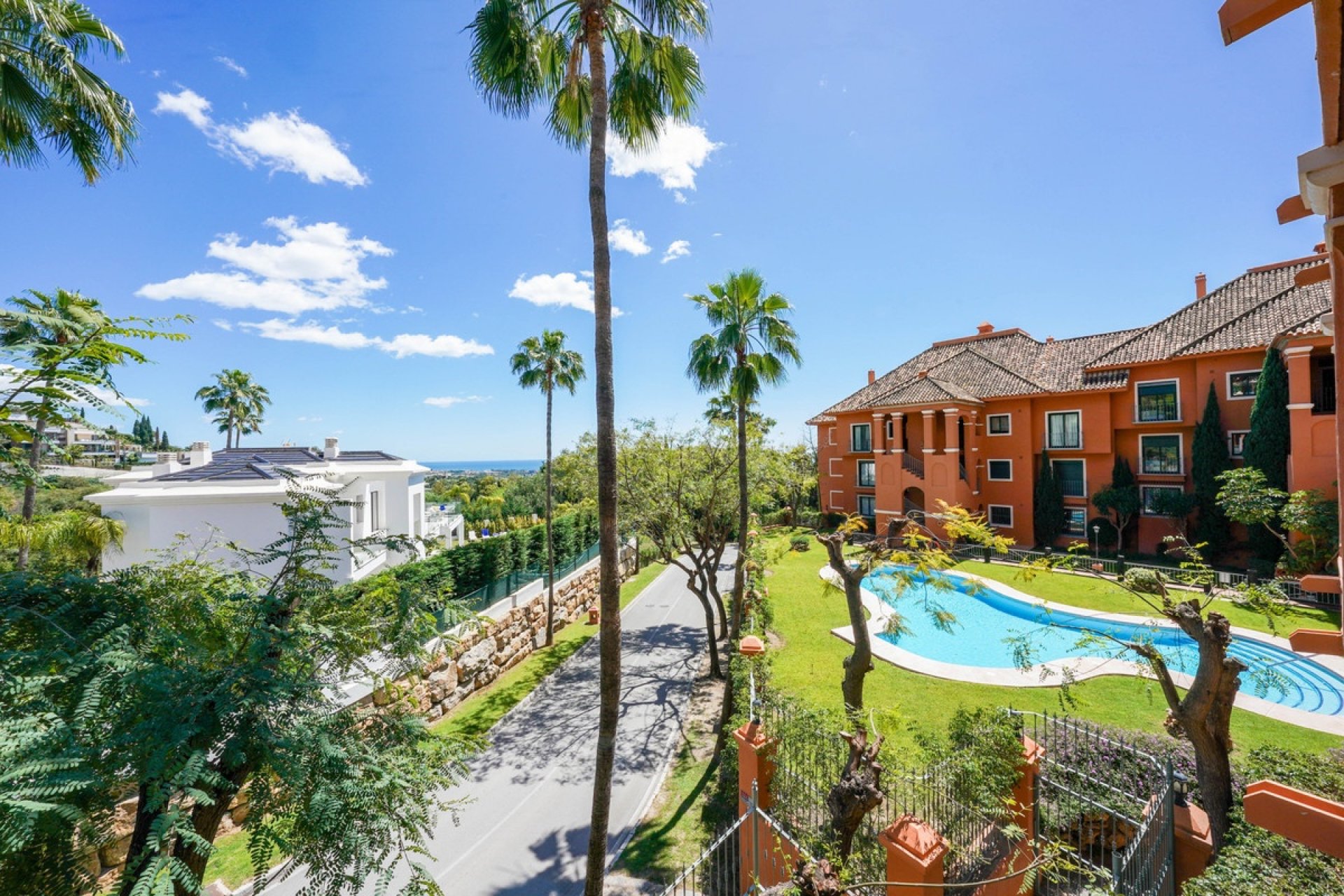 Resale - apartment - Benahavís - Monte Halcones