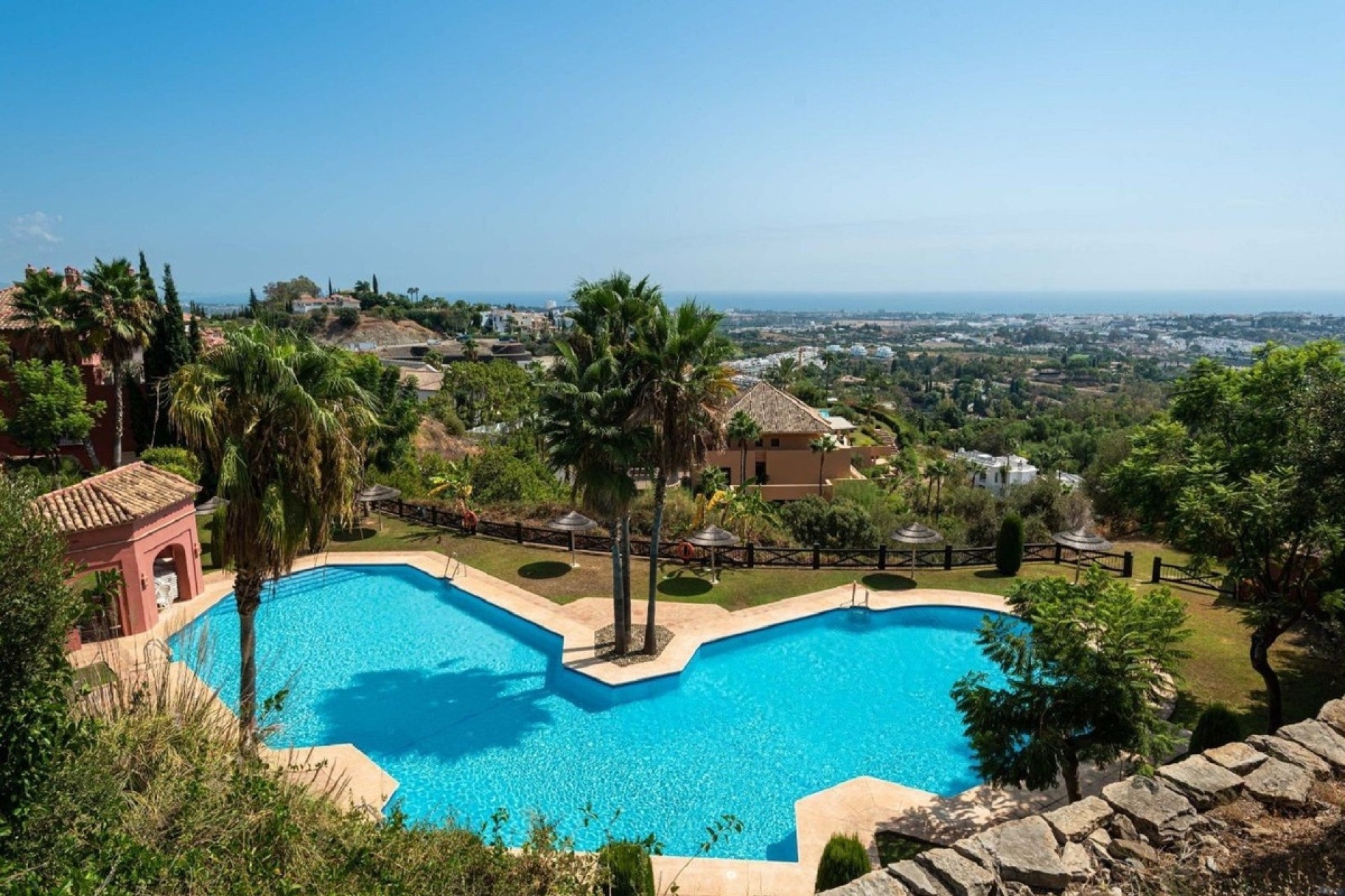 Resale - apartment - Benahavís - Monte Halcones