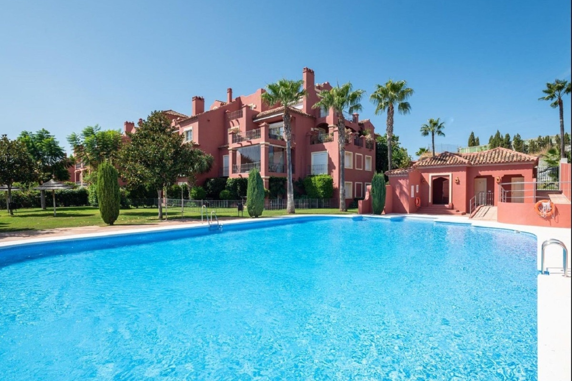 Resale - apartment - Benahavís - Monte Halcones