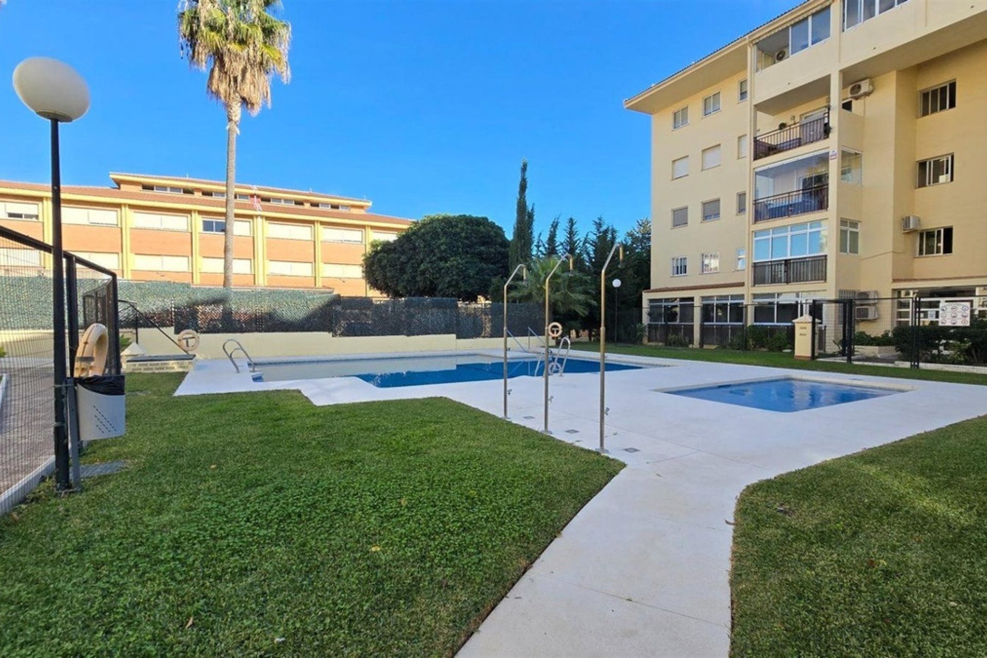 Resale - apartment - Benalmadena - Arroyo de la Miel