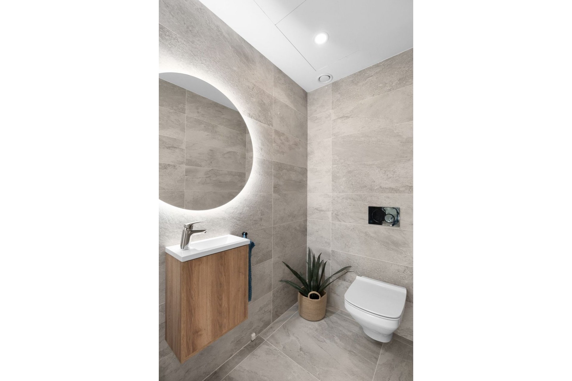 Resale - apartment - Benalmadena - Benalmadena Centro