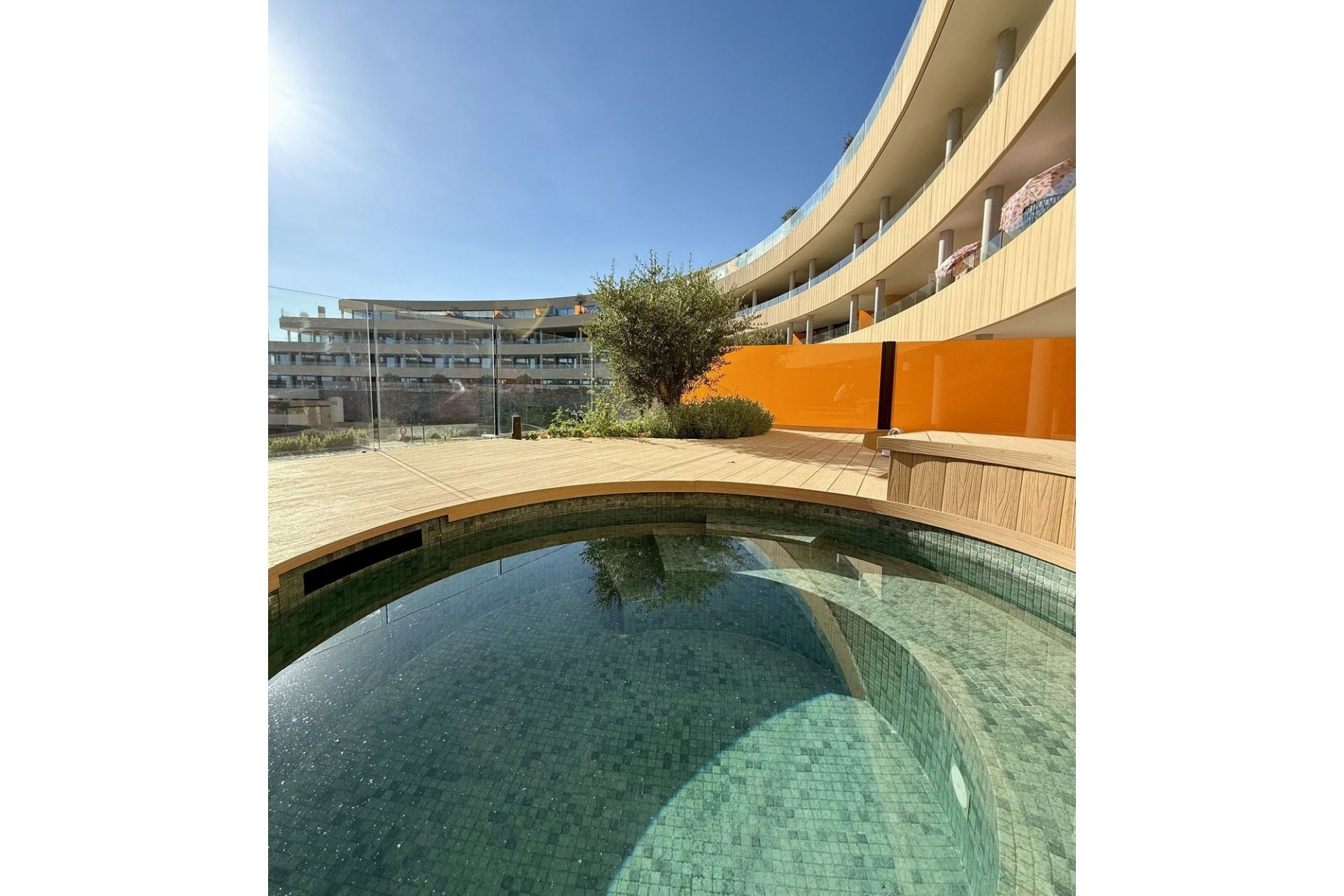 Resale - apartment - Benalmadena - Benalmadena Centro