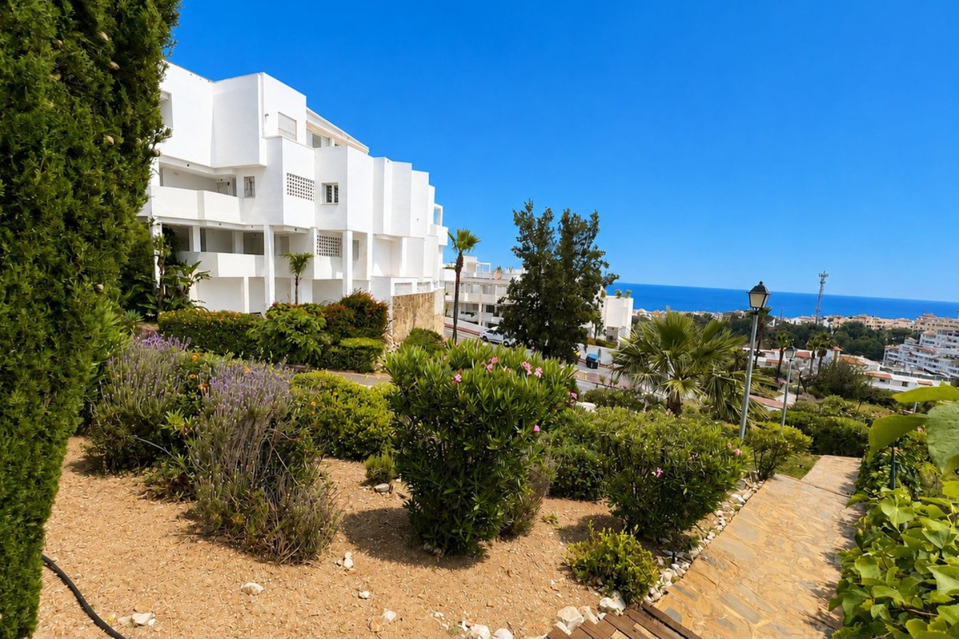 Resale - apartment - Benalmadena - Benalmadena Centro