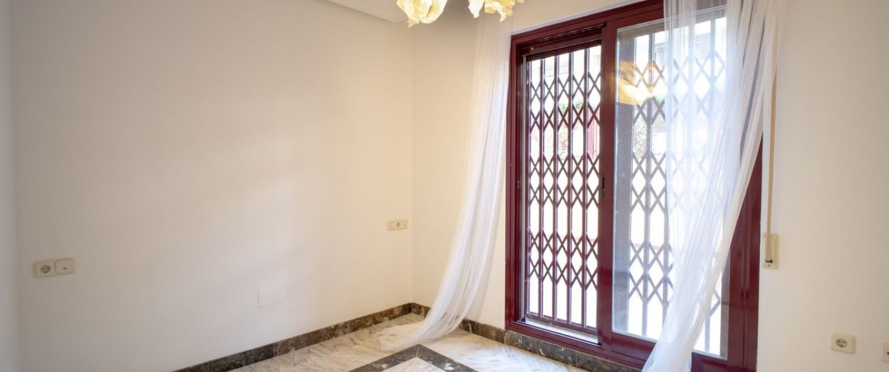 Resale - apartment - Benalmadena - Benalmadena Centro