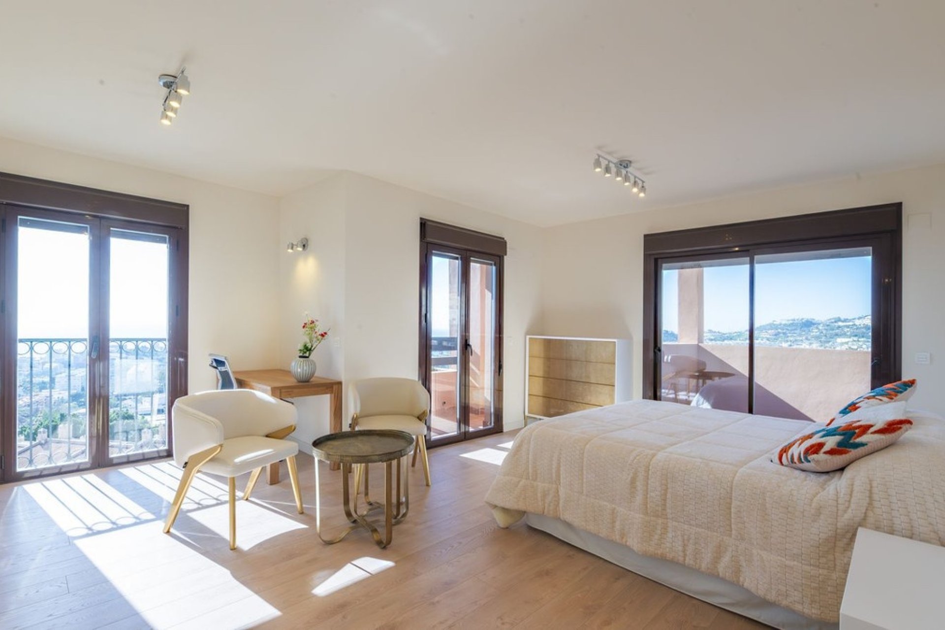 Resale - apartment - Benalmadena - Benalmadena Centro