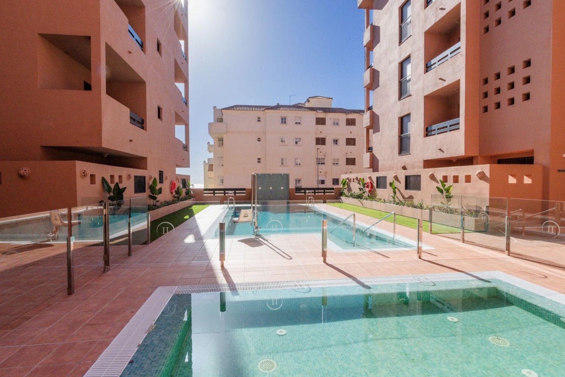 Resale - apartment - Benalmadena - Benalmadena Centro