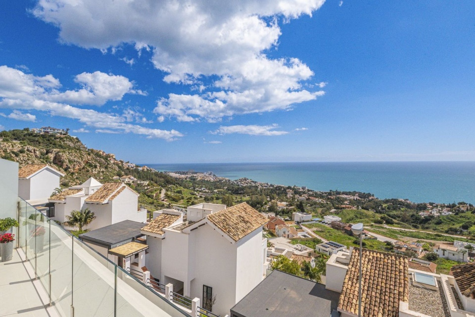Resale - apartment - Benalmadena - Benalmadena Centro