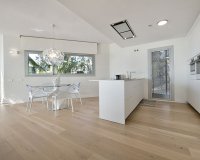 Resale - apartment - Benalmadena - Benalmadena Centro