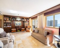 Resale - apartment - Benalmadena - Benalmadena Centro