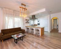 Resale - apartment - Benalmadena - Benalmadena Centro