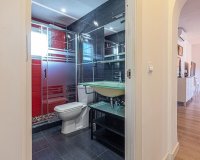 Resale - apartment - Benalmadena - Benalmadena Centro