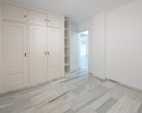Resale - apartment - Benalmadena - Benalmadena Centro