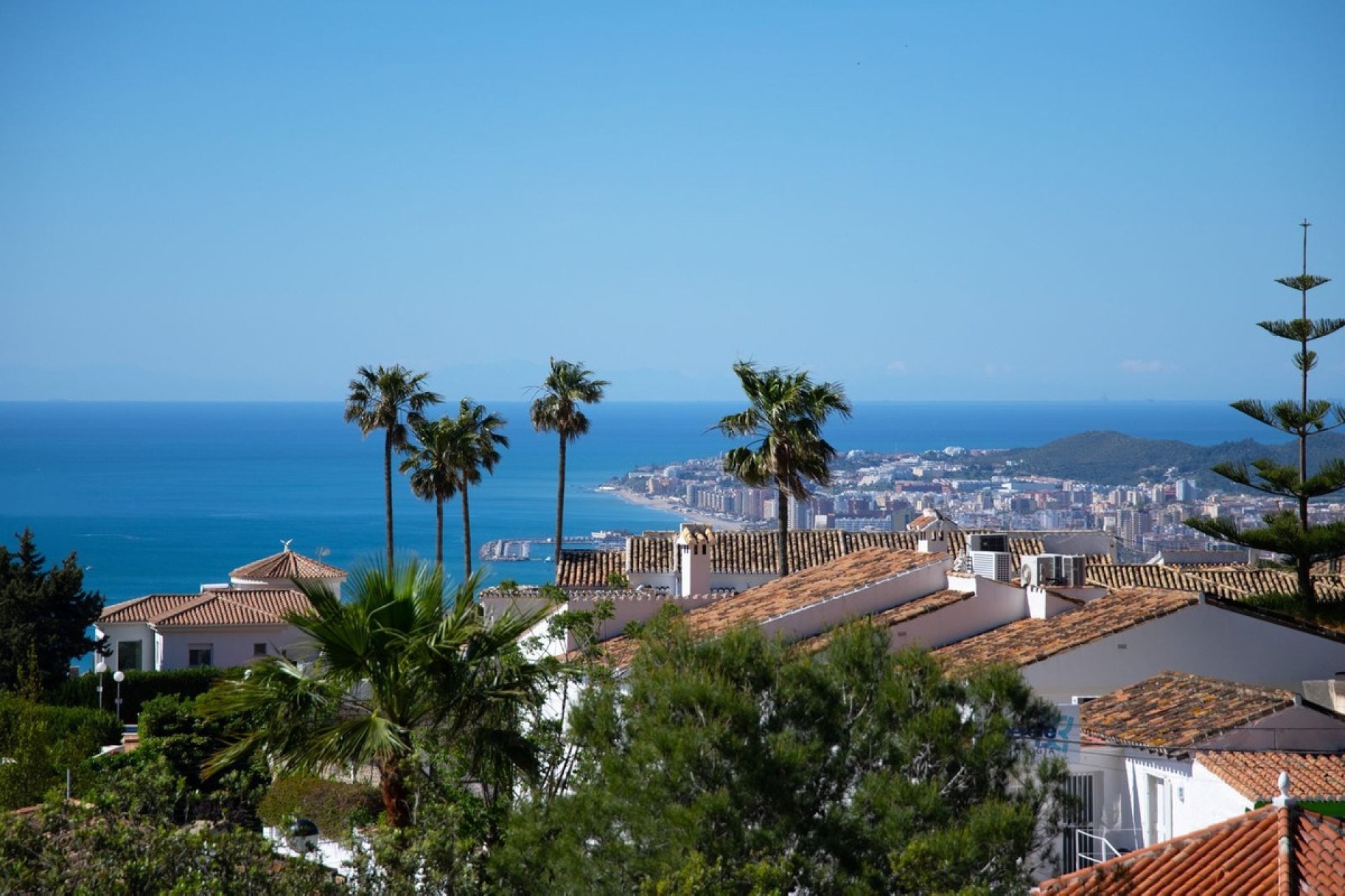 Resale - apartment - Benalmadena - Benalmadena Centro
