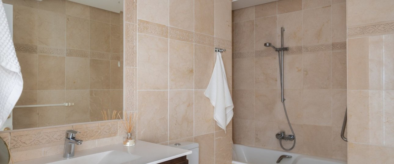 Resale - apartment - Benalmadena - Benalmadena Centro