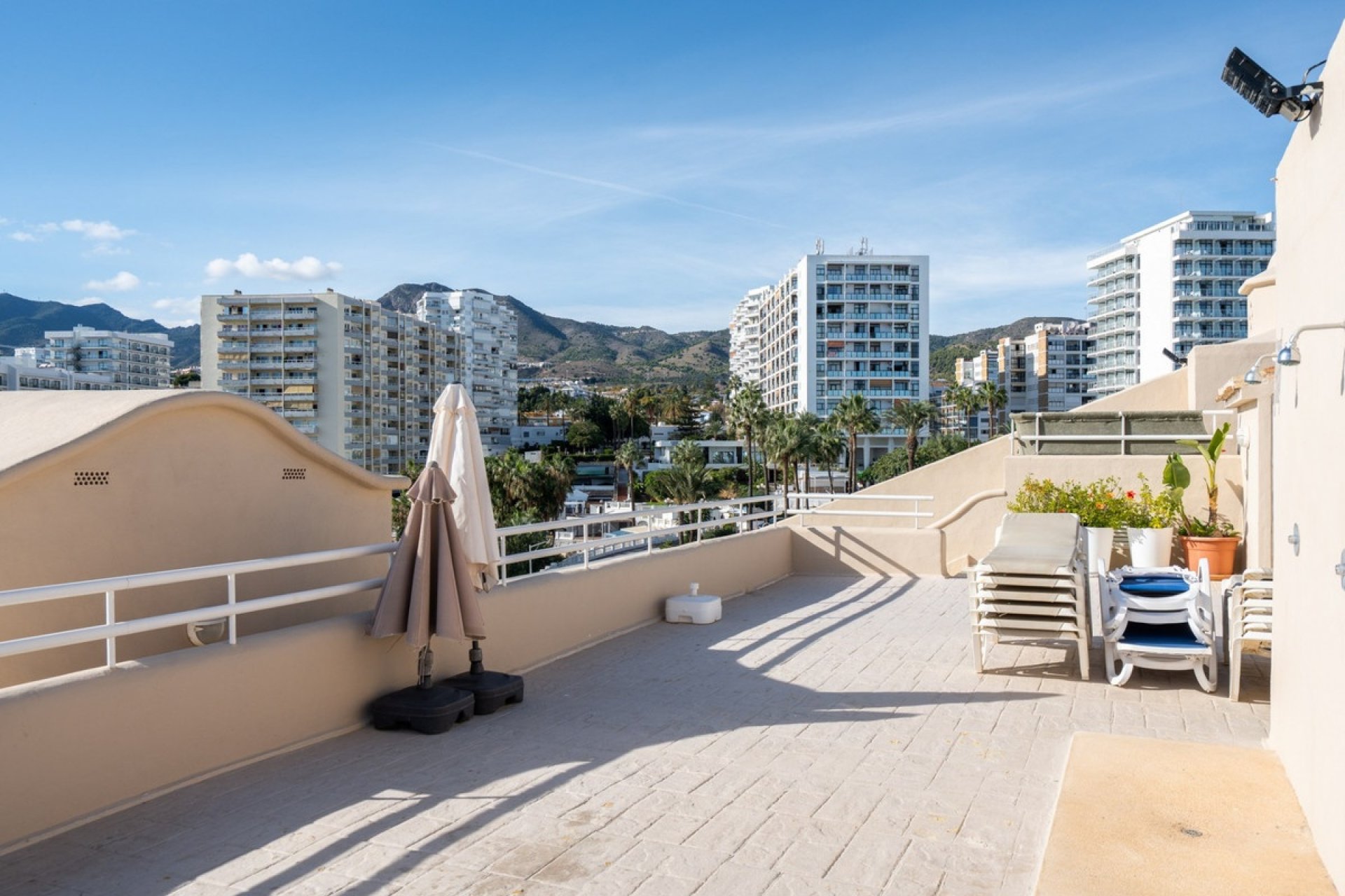Resale - apartment - Benalmadena - Benalmadena Centro