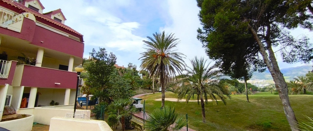 Resale - apartment - Benalmadena - Benalmadena Centro
