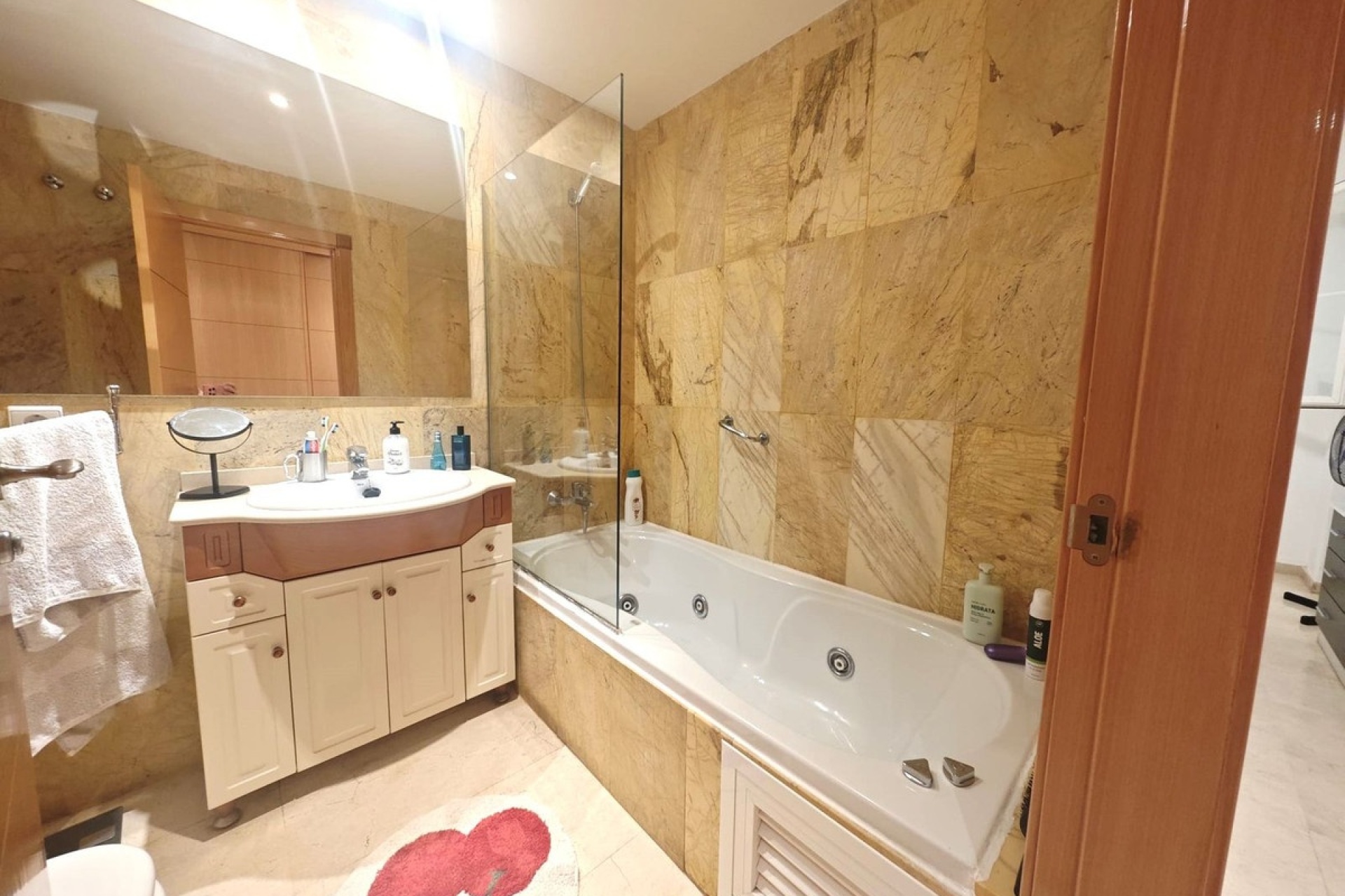 Resale - apartment - Benalmadena - Benalmadena Centro