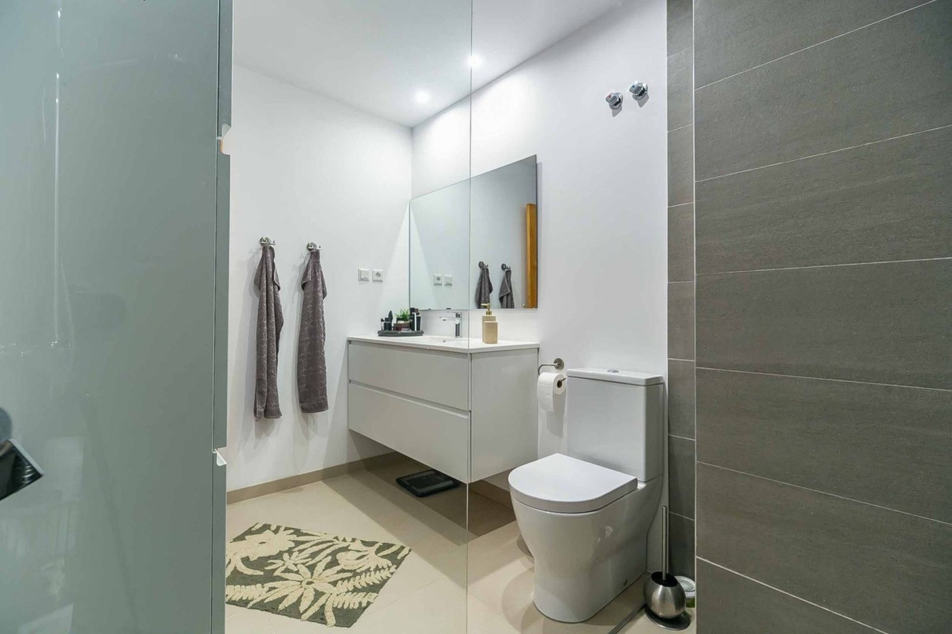Resale - apartment - Benalmadena - Benalmadena Centro