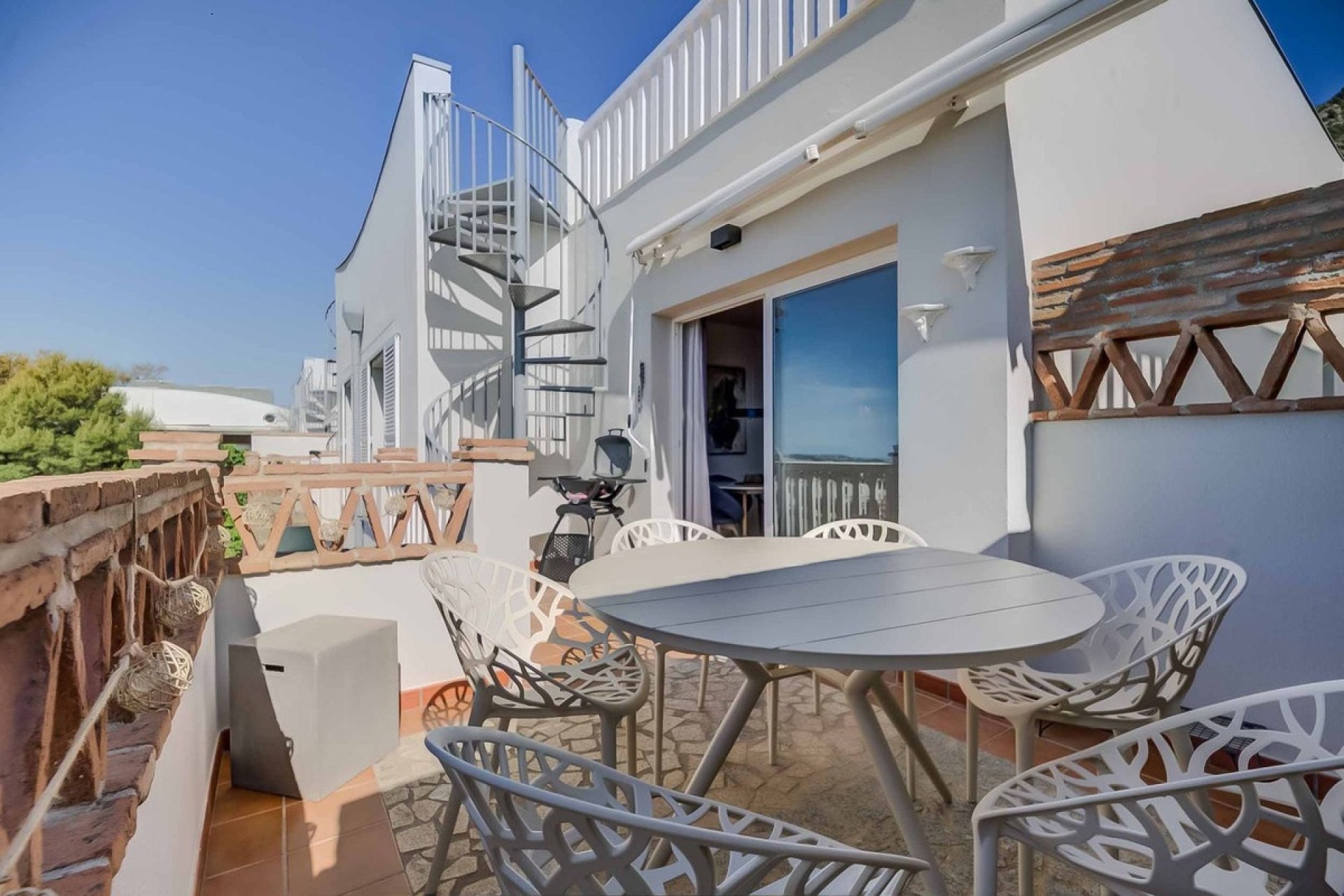 Resale - apartment - Benalmadena - Benalmadena Centro