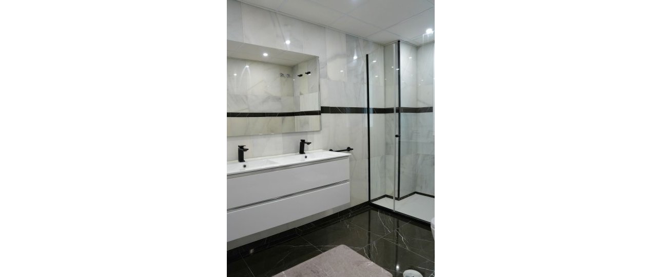 Resale - apartment - Benalmadena - Benalmadena Costa