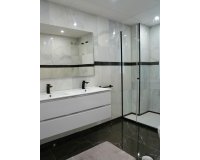 Resale - apartment - Benalmadena - Benalmadena Costa