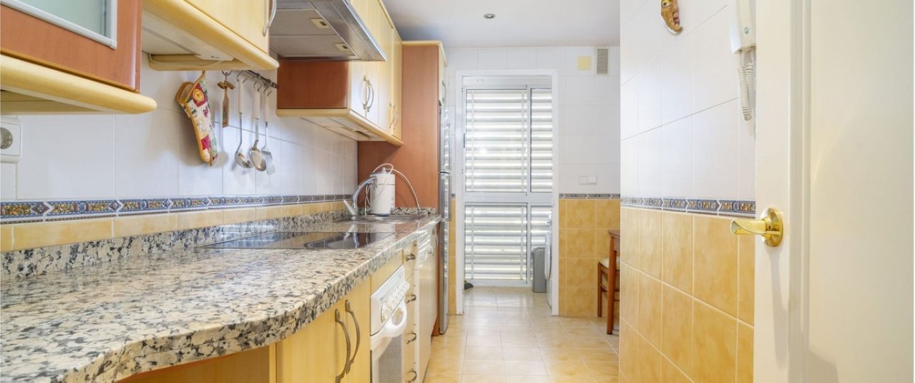 Resale - apartment - Benalmadena - Benalmadena Costa