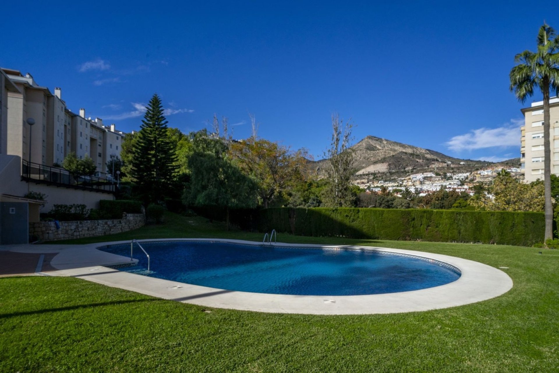 Resale - apartment - Benalmadena - Benalmadena Costa