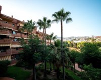 Resale - apartment - Benalmadena - Benalmadena Costa