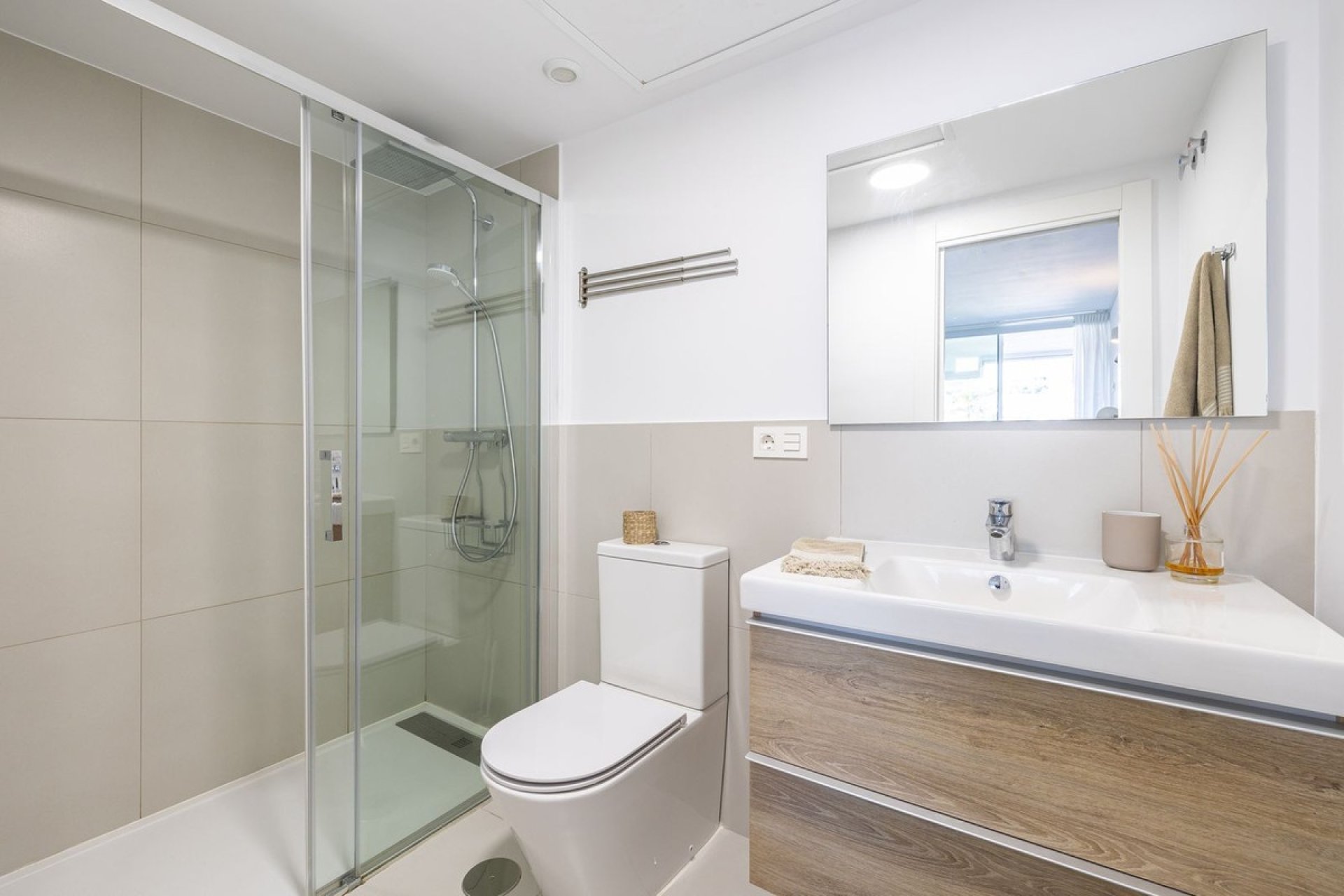 Resale - apartment - Benalmadena - Benalmadena Costa