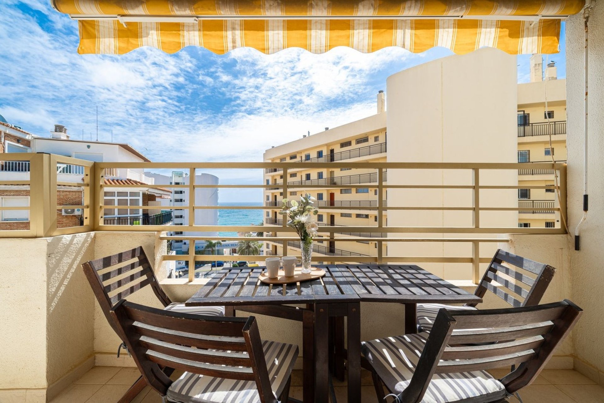 Resale - apartment - Benalmadena - Benalmadena Costa